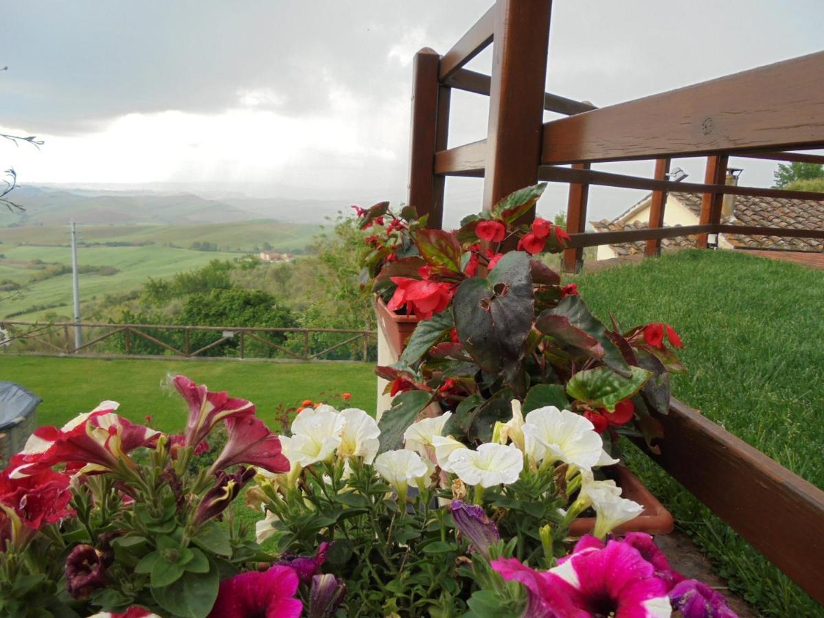 Вілла La Casa Di Chianni La Pieve 2 Екстер'єр фото